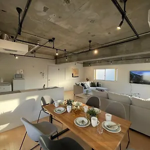 spacious-family-apartment-next-to-peace-park.hotelsinhiroshima.com/